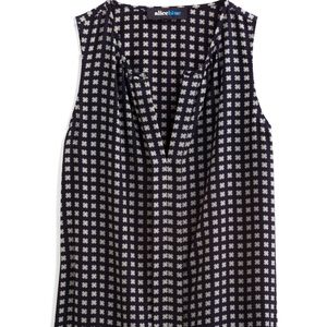 Alice Blue - Ilda Split Neck Blouse